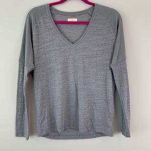 Lucky Brand Long Sleeve Classic V-Neck Tee Shirt S